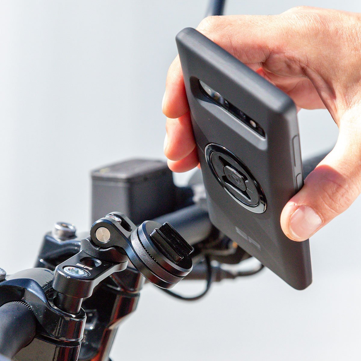 SP Connect Bar Clamp Mount Pro Accessories and ToolsMountsSP ConnectMounts Motomail New SP Connect Bar Clamp Mount Pro Accessories and ToolsMountsSP ConnectMounts Motomail New