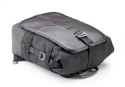 Givi Corium CRM101 Backpack / Saddle Bag 18L-soft-Motomail - New Zealands Motorcycle Superstore