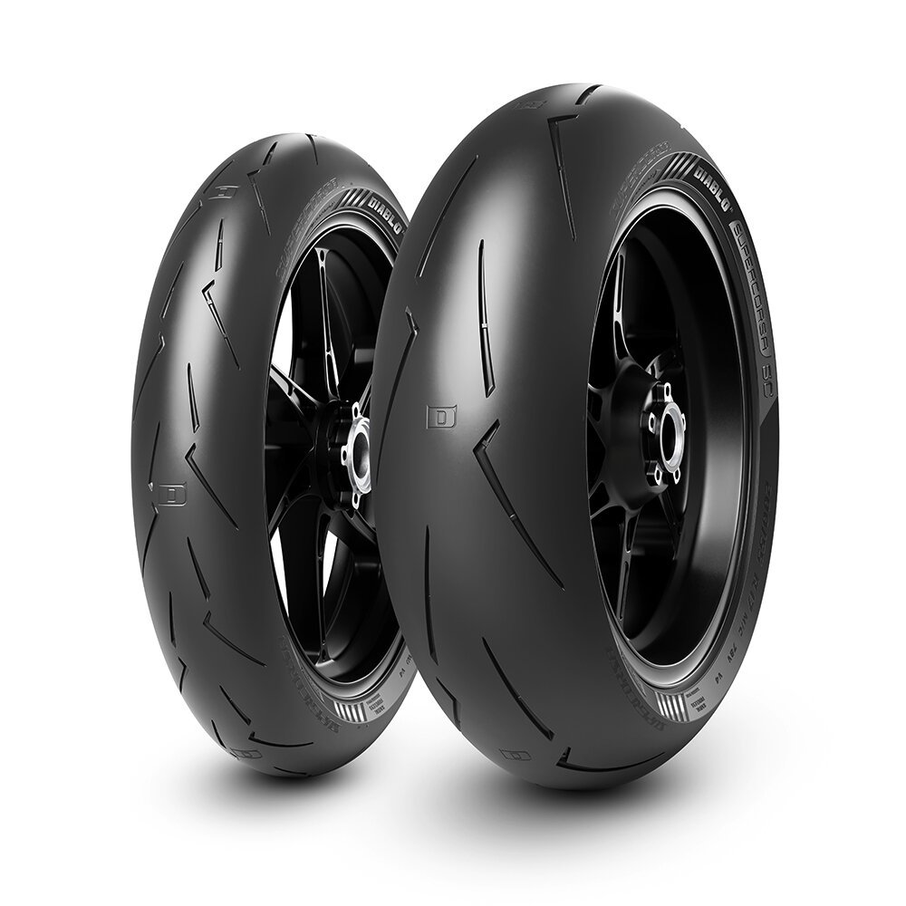 PIRELLI DIABLO SUPERCORSA SC1 V4 120/70-17 R 58V 17 - Lube and PIRELLI DIABLO SUPERCORSA SC1 V4 120/70-17 R 58V 17 - Lube and