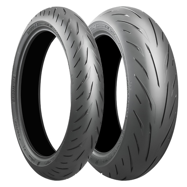 Bridgestone Battlax S22 - 110/70-17 + 150/60-17 + Fitting Included